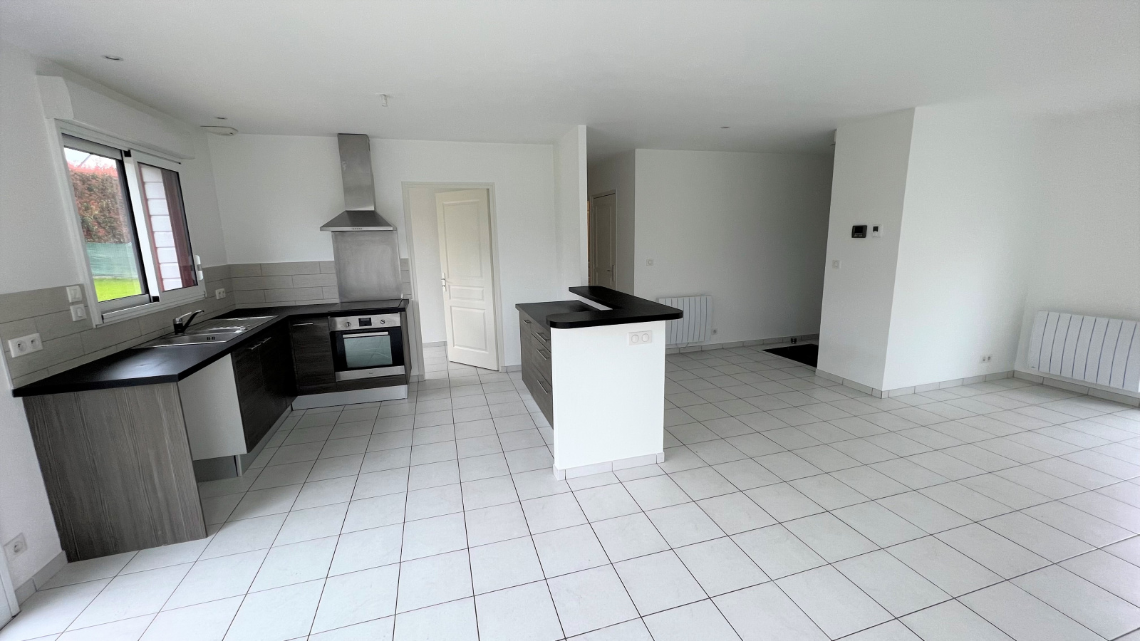 Image_, Maison, Bécon-les-Granits, ref :258